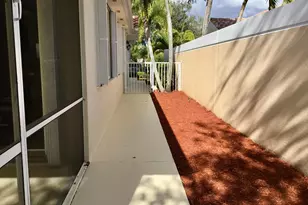 8350 St Johns Ct, Wellington, FL 33414 - Photo 19