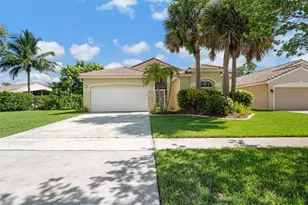 6980 SE Twin Oaks Cir, Stuart, FL 34997 - Photo 1