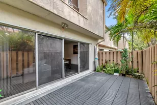 881 NW 81st Way, Plantation, FL 33324 - Photo 13