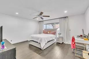 881 NW 81st Way, Plantation, FL 33324 - Photo 25