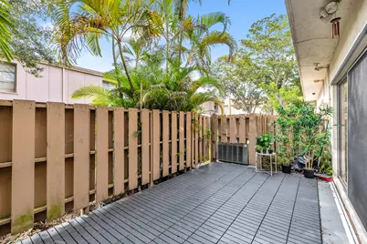 881 NW 81 Way #3, Plantation, FL 33324 - Photo 15