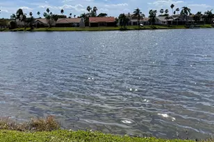 12179 Sunset Point Cir, Wellington, FL 33414 - Photo 3