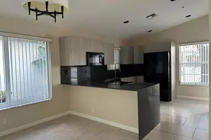 12179 Sunset Point Cir, Wellington, FL 33414 - Photo 15