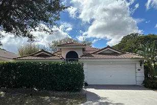 12179 Sunset Point Cir, Wellington, FL 33414 - Photo 1