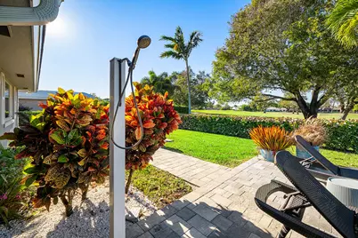 413 S Country Club Drive, Atlantis, FL 33462 - Photo 51