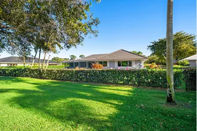 413 S Country Club Drive, Atlantis, FL 33462 - Photo 57