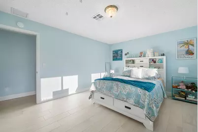 413 S Country Club Drive, Atlantis, FL 33462 - Photo 29