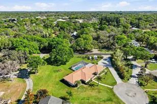 1100 Fleetwood Ln, Fort Pierce, FL 34982 - Photo 41