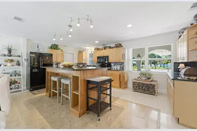 1100 Fleetwood Lane, Fort Pierce, FL 34982 - Photo 11