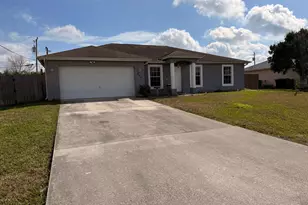 634 SW Millard Dr, Port Saint Lucie, FL 34953 - Photo 1