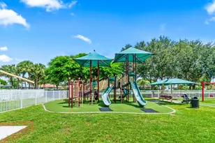 6680 Green Island Cir, Lake Worth, FL 33463 - Photo 33