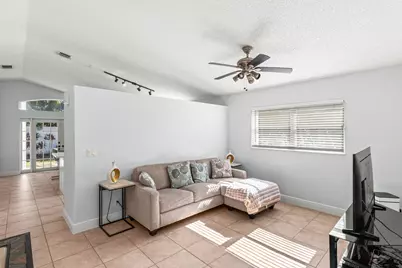 6680 Green Island Circle, Lake Worth, FL 33463 - Photo 5