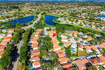 6680 Green Island Circle, Lake Worth, FL 33463 - Photo 19