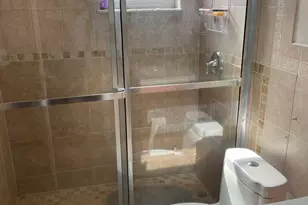 714 NE 10th St, Hallandale Beach, FL 33009 - Photo 9