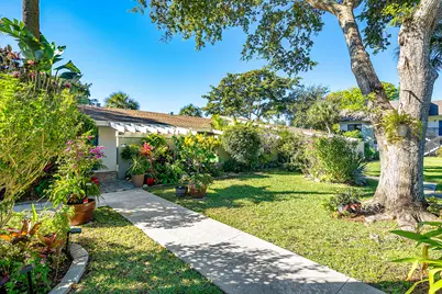 2016 SW 29th Court #5b1, Delray Beach, FL 33445 - Photo 5