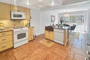 3400 Twin Lakes Terrace, Fort Pierce, FL 34951 - Photo 5