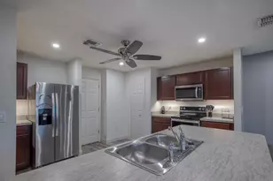 1432 SW Leisure Ln, Port Saint Lucie, FL 34953 - Photo 13