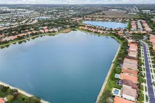 10699 Ivanhoe Ln, Wellington, FL 33414 - Photo 39