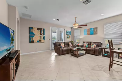 10699 Ivanhoe Lane, Wellington, FL 33414 - Photo 13