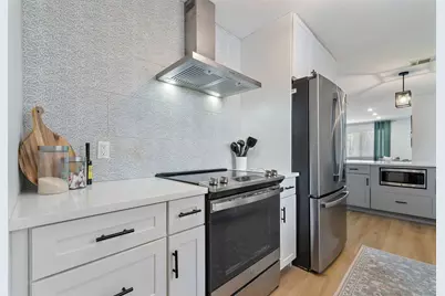 1401 N Lake Court, Lake Clarke Shores, FL 33406 - Photo 13