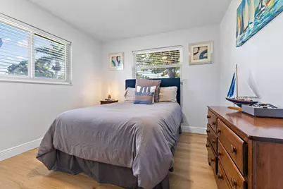 1401 N Lake Court, Lake Clarke Shores, FL 33406 - Photo 23