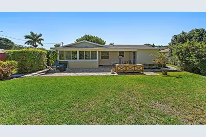 1401 N Lake Court, Lake Clarke Shores, FL 33406 - Photo 5