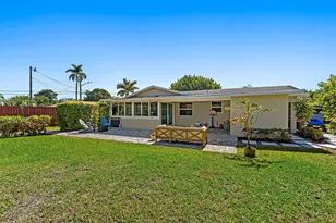 1401 N Lake Ct, West Palm Beach, FL 33406 - Photo 43