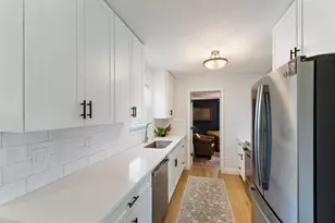 1401 N Lake Ct, West Palm Beach, FL 33406 - Photo 11