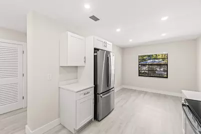 14 Westgate Lane #B, Boynton Beach, FL 33436 - Photo 5