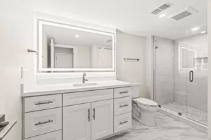 14 Westgate Ln, Boynton Beach, FL 33436 - Photo 7