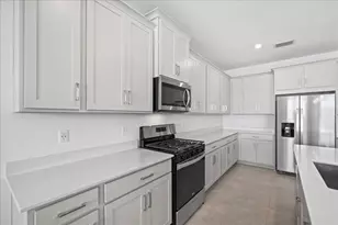 14236 SW Murney Way, Port Saint Lucie, FL 34987 - Photo 11