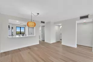 7076 Huntington Ln, Delray Beach, FL 33446 - Photo 19