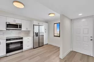 7076 Huntington Ln, Delray Beach, FL 33446 - Photo 13