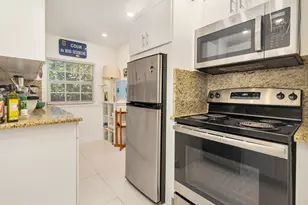 324 Pilgrim Rd, West Palm Beach, FL 33405 - Photo 19