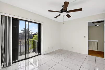 136 Woodland Road, Palm Springs, FL 33461 - Photo 23