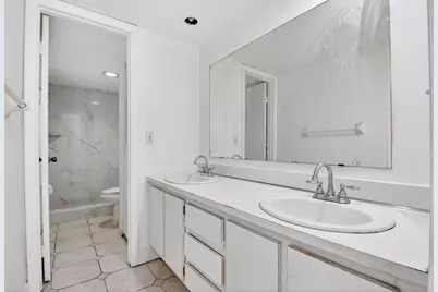 136 Woodland Road, Palm Springs, FL 33461 - Photo 27