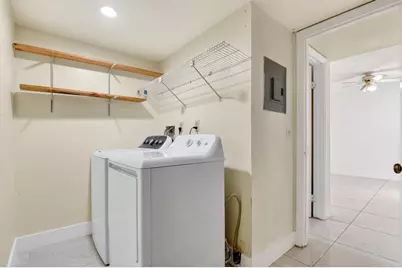 136 Woodland Road, Palm Springs, FL 33461 - Photo 23