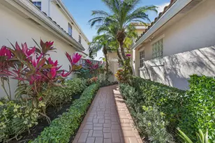 951 Augusta Pointe Dr, Palm Beach Gardens, FL 33418 - Photo 3