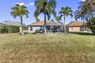 524 SW Cyrilla Trail SW, Port Saint Lucie, FL 34953 - Photo 27