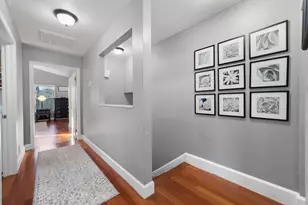 1045 Raintree Ln, Wellington, FL 33414 - Photo 17