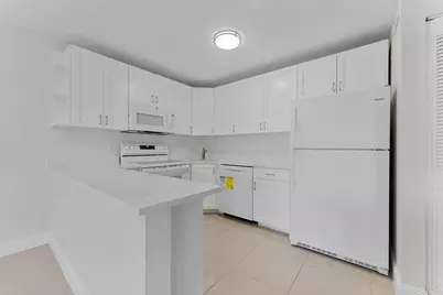 537 Shady Pine Way, Greenacres, FL 33415 - Photo 13