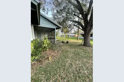 4918 SE Salvatori Road, Stuart, FL 34997 - Photo 9