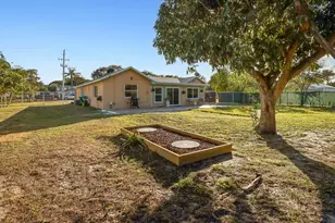 103 Shannondale Rd, Cloud Lake, FL 33406 - Photo 29