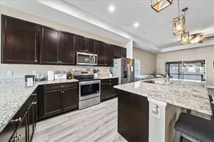 340 Palm Breezes Dr, Fort Pierce, FL 34945 - Photo 11