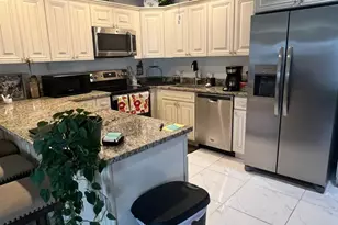 42 Sussex B, West Palm Beach, FL 33417 - Photo 5