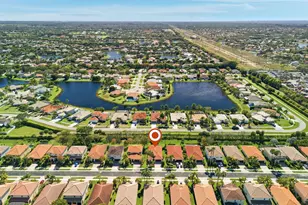 10684 Ivanhoe Ln, Wellington, FL 33414 - Photo 27