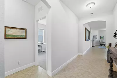 10684 Ivanhoe Lane, Wellington, FL 33414 - Photo 5