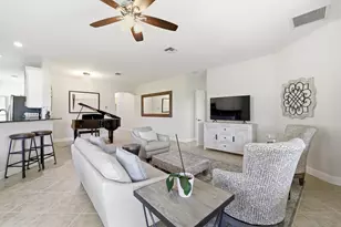 10684 Ivanhoe Ln, Wellington, FL 33414 - Photo 7