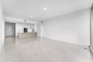 220 Lake Shore Dr, Lake Park, FL 33403 - Photo 9