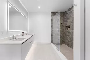 220 Lake Shore Dr, Lake Park, FL 33403 - Photo 21